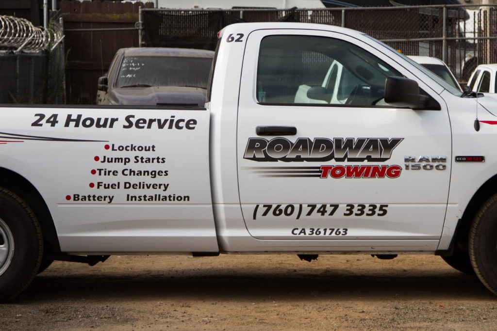 Towing-truck-services